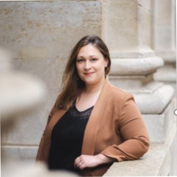 Photo de Ma&icirc;tre Oph&eacute;lie LAZARO