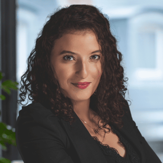 Photo de Ma&icirc;tre Coralie JAMOIS